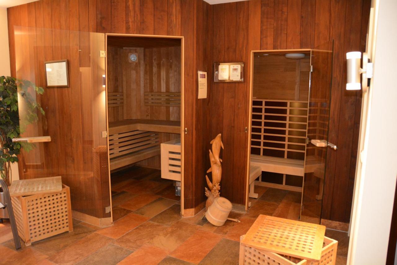 Der Kaiserhof Ried Ried im Innkreis Dış mekan fotoğraf